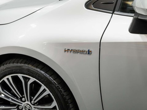 Toyota Corolla 1.8 VVT-h Design Touring Sports 5dr Petrol Hybrid CVT Euro 6 (s/s) (122 ps) 66