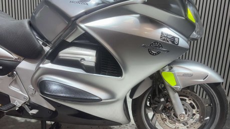 Honda ST 2011 39K NEW MOT SERVICED FULL LUGGAGE 1300CC 13