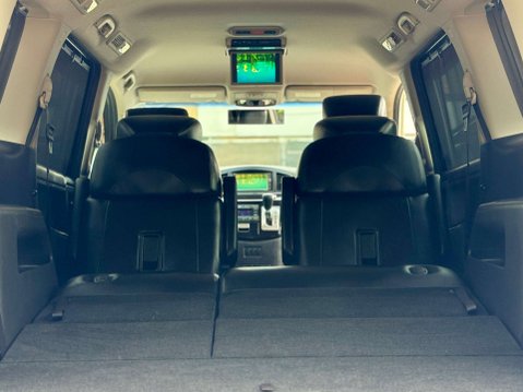 Nissan Elgrand Highway Star 71