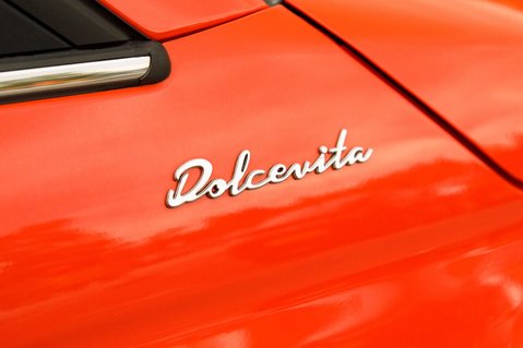Fiat 500 DOLCEVITA MHEV 12