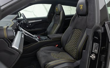 Lamborghini Urus S 20