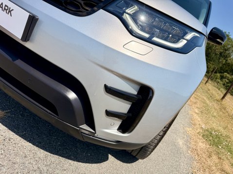 Land Rover Discovery SDV6 HSE LUXURY 9