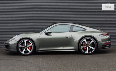 Porsche 911 Carrera S (992) 3