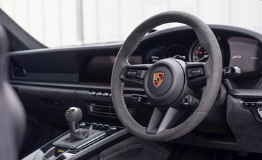 Porsche 911 (992) GT3 11