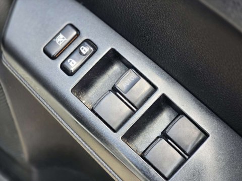 2016 Toyota RAV4 thumbnail 20