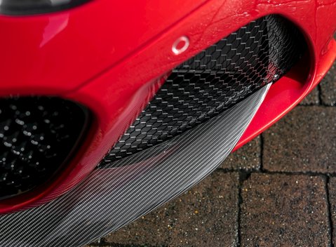 Aston Martin DBS Superleggera 33