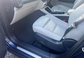 Volvo XC40 2.0 T4 INSCRIPTION PRO AUTO PETROL 36