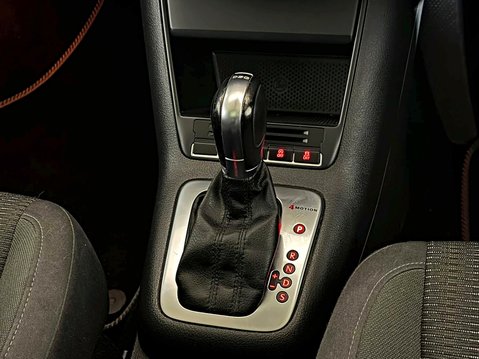 Volkswagen Tiguan SE TDI BLUEMOTION TECHNOLOGY 4MOTION DSG 16