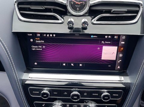 Bentley Bentayga 4.0 V8 Base Auto 4WD Euro 6 (s/s) 5dr 31