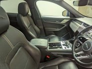 Jaguar F-Pace 2.0 F-PACE R-Dynamic HSE D MHEV AWD Auto 4WD 5dr 28