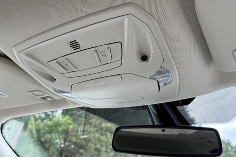 Ford Kuga VIGNALE TDCI AUTO - MILANO GRIGIO PAINT - PAN ROOF -APPEARANCE PACK 48