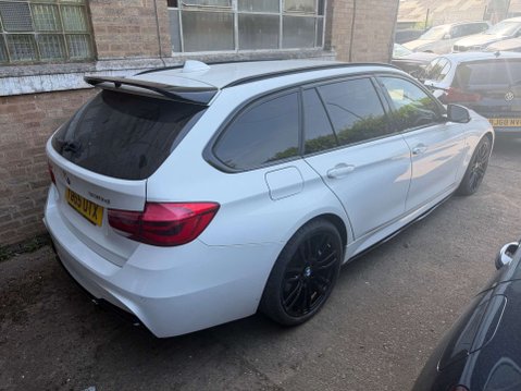 BMW 3 Series 3.0 330d xDrive M Sport Auto 4WD 5dr 3
