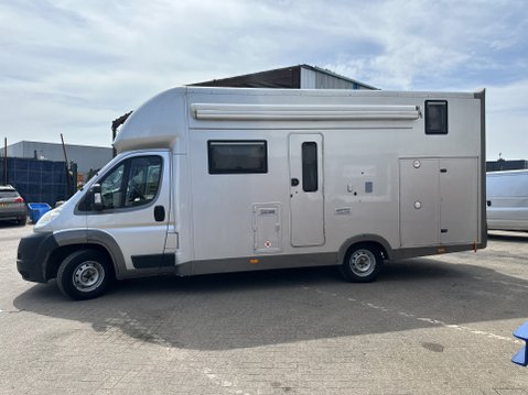 Citroen Relay 3500kg RACE VAN RACE TRUCK MOTORHOME LARGE GARAGE 2