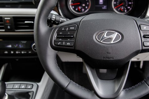 Hyundai i10 MPI PREMIUM 18