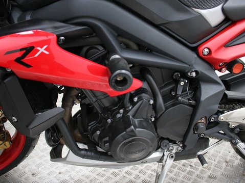 Triumph Street Triple STREET TRIPLE RX 675 26