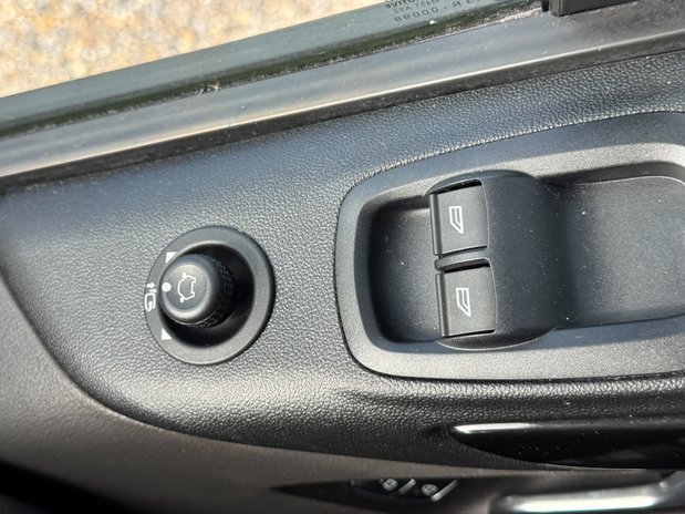 Ford Transit Custom AUTO SWB L1H1 Low Roof Sport 320 Air Con Alloys Sensors Cam EURO 6 23