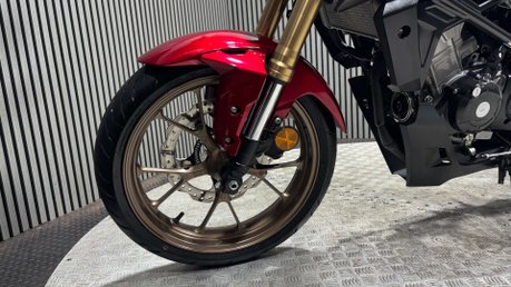Honda CB 2024 ONLY 3K EXCELLENT CONDITION WARRANTY 125CC 25