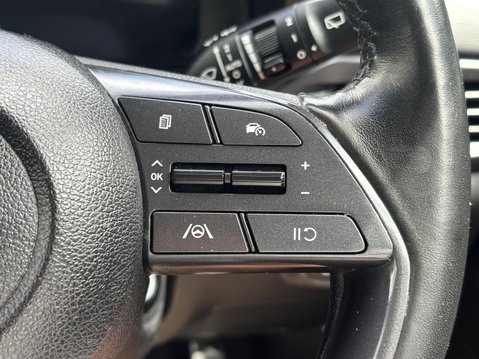 Hyundai BAYON T-GDI PREMIUM MHEV 24
