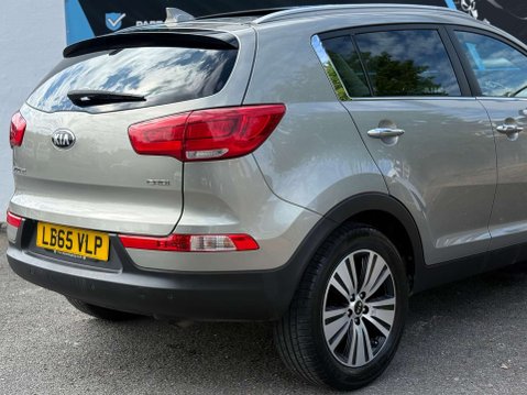 Kia Sportage 2.0 CRDi KX-3 SUV 5dr Diesel Auto AWD Euro 5 (134 bhp) 28