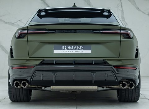 Lamborghini Urus Performante 5