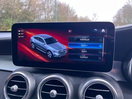 Mercedes-Benz GLC 2.0 GLC300d AMG Line (Premium) Coupe G-Tronic+ 4MATIC Euro 6 (s/s) 5dr 50