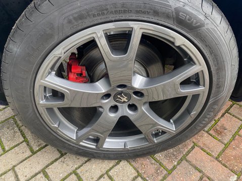 Maserati Levante 3.0D V6 ZF 4WD Euro 6 (s/s) 5dr 34