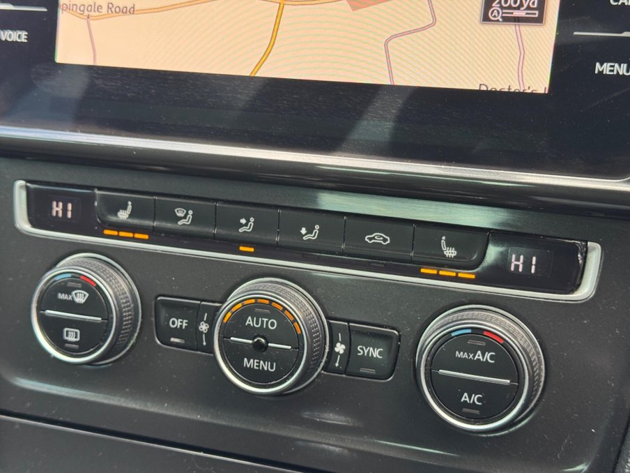 2019 Volkswagen Golf — image 28