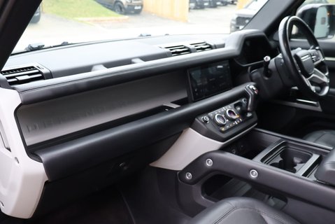 Land Rover Defender 110 P300 HSE STYLED BY SEEKER HUGE SPEC LOOKS AMAZING  PRICE MATCH OFFER  28