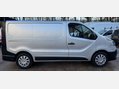 Renault Trafic 1.6 dCi 27 Business Panel Van 5dr Diesel Manual SWB Standard Roof Euro 6 (9 8