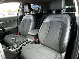 Kia Sportage 1.6 Sportage Launch Edition ISG 5dr 65