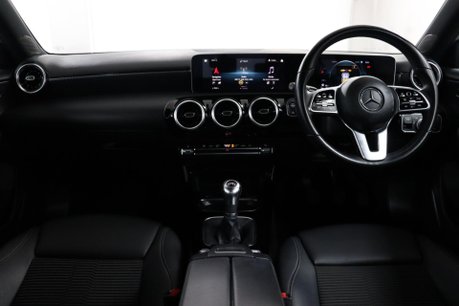 Mercedes-Benz A Class A 180 SPORT EXECUTIVE 26