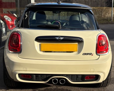 Mini Hatch Cooper S 2.0 Chili / Media - DEPOSIT TAKEN 7