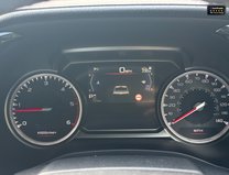 Isuzu D-Max V-Cross | AUTO | 1.9LT | AC | Sensors | Camera | Tow Bar| 24