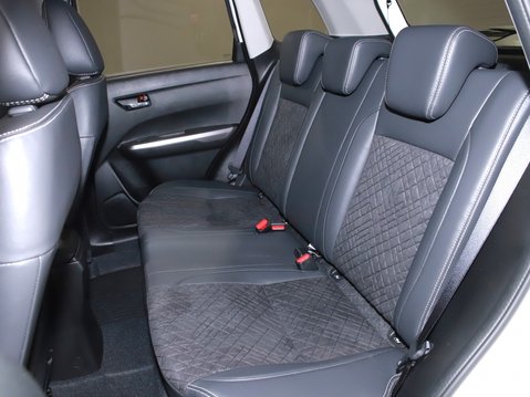 Suzuki Vitara 1.4 Boosterjet Mild Hybrid Ultra 5dr 32