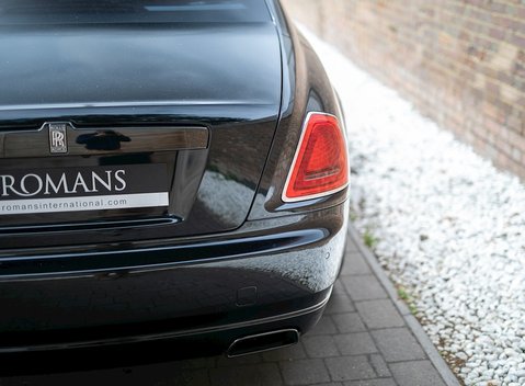 Rolls-Royce Ghost Black Badge 22