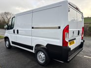 Peugeot Boxer 333 L1 H1 120 ps BlueHdi Professional - Sat Nav & Air Con 6