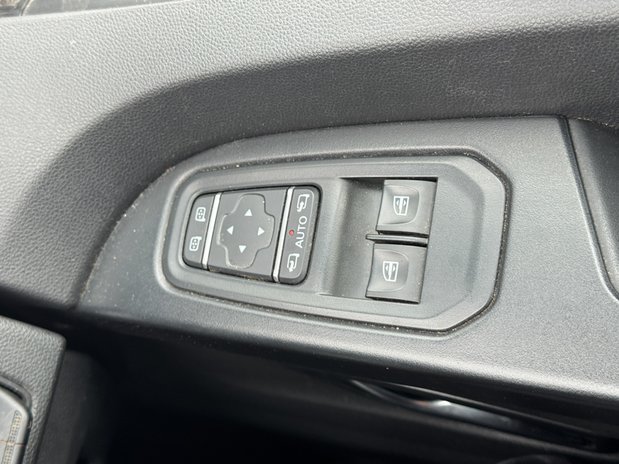 Renault Trafic LWB L2H1 Low Roof Sport Ll30 Air Con Sensors EURO 6 18