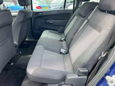 Vauxhall Zafira 1.6 16V Exclusiv Euro 5 5dr 25