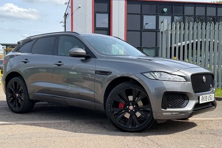 Jaguar F-Pace 3.0 F-PACE V6 S AWD D Auto 4WD 5dr 8