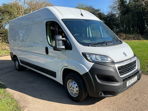 Peugeot Boxer 2.2 BlueHDi 335 Professional L3 H2 Euro 6 (s/s) 5dr 2