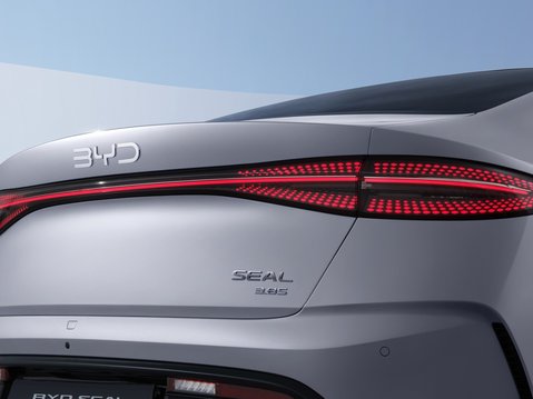 BYD SEAL EXCELLENCE 82.5kWh 1.9% APR 3
