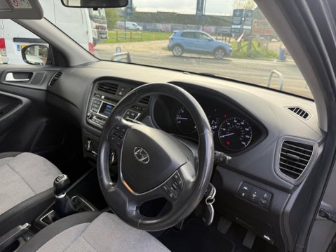 Hyundai i20 1.2 Blue Drive SE Euro 6 (s/s) 5dr 9