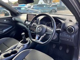 Nissan Juke 1.0 Juke N-Connecta DiG-T 5dr 18