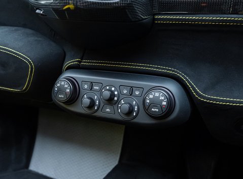Ferrari 458 Speciale Aperta 28