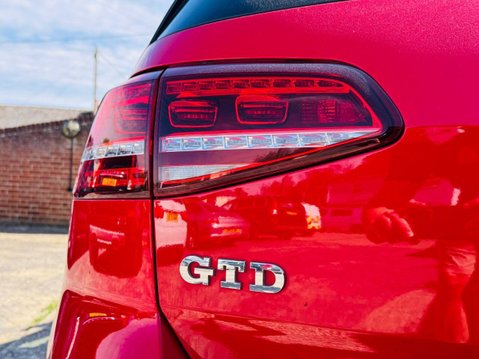 Volkswagen Golf 2.0 TDI BlueMotion Tech GTD Hatchback 5dr Diesel DSG Euro 6 (s/s) (184 ps) 10