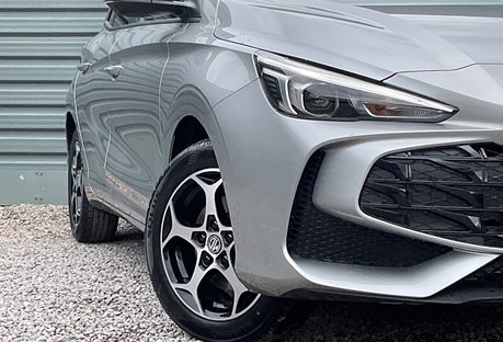 MG MG3 1.5 HYBRID+ TROPHY
