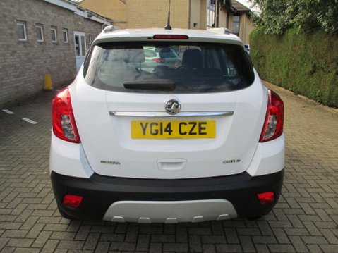 Vauxhall Mokka 1.7 CDTi Exclusiv 4WD Euro 5 (s/s) 5dr 4