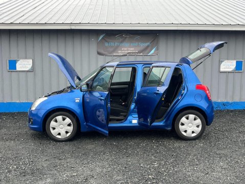 Suzuki Swift 1.3 TD SZ3 5dr 3