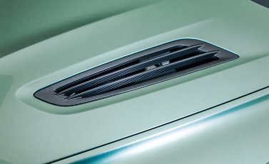 Aston Martin Vanquish Zagato Speedster 40