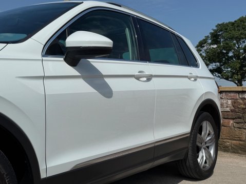 Volkswagen Tiguan 2.0 TDI SEL DSG Euro 6 (s/s) 5dr 6